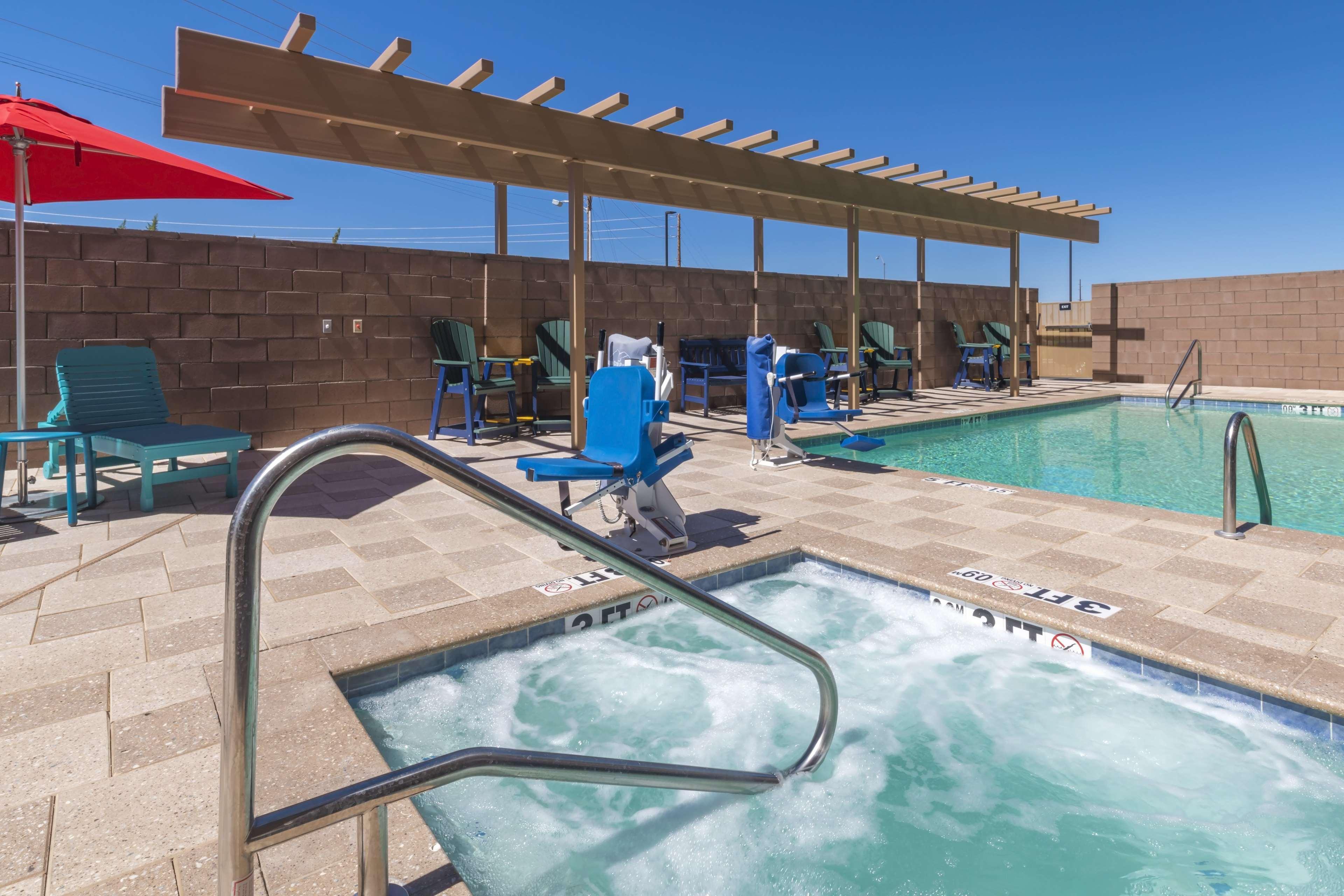 Home2 Suites By Hilton Kingman Bagian luar foto