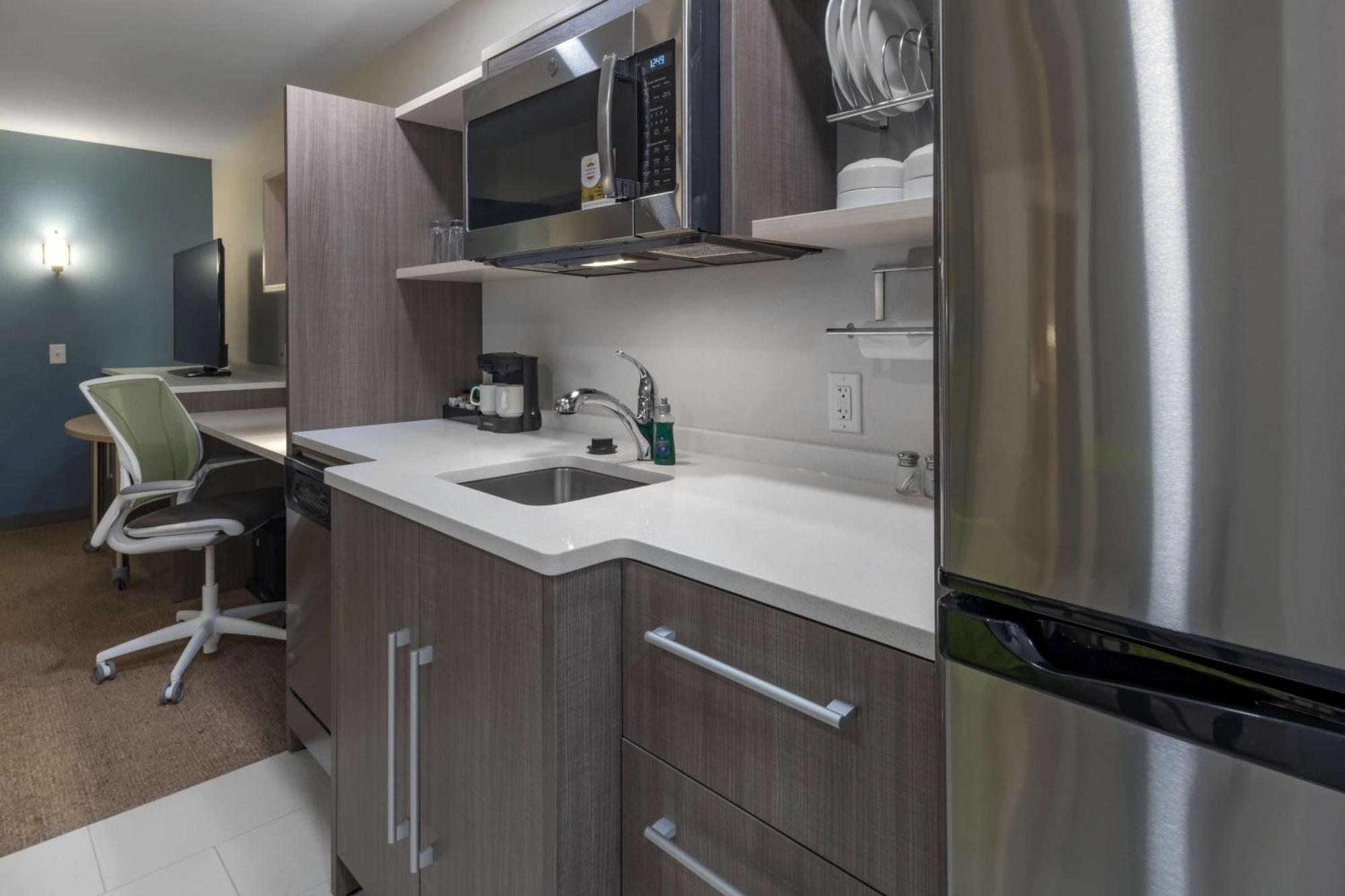 Home2 Suites By Hilton Kingman Bagian luar foto