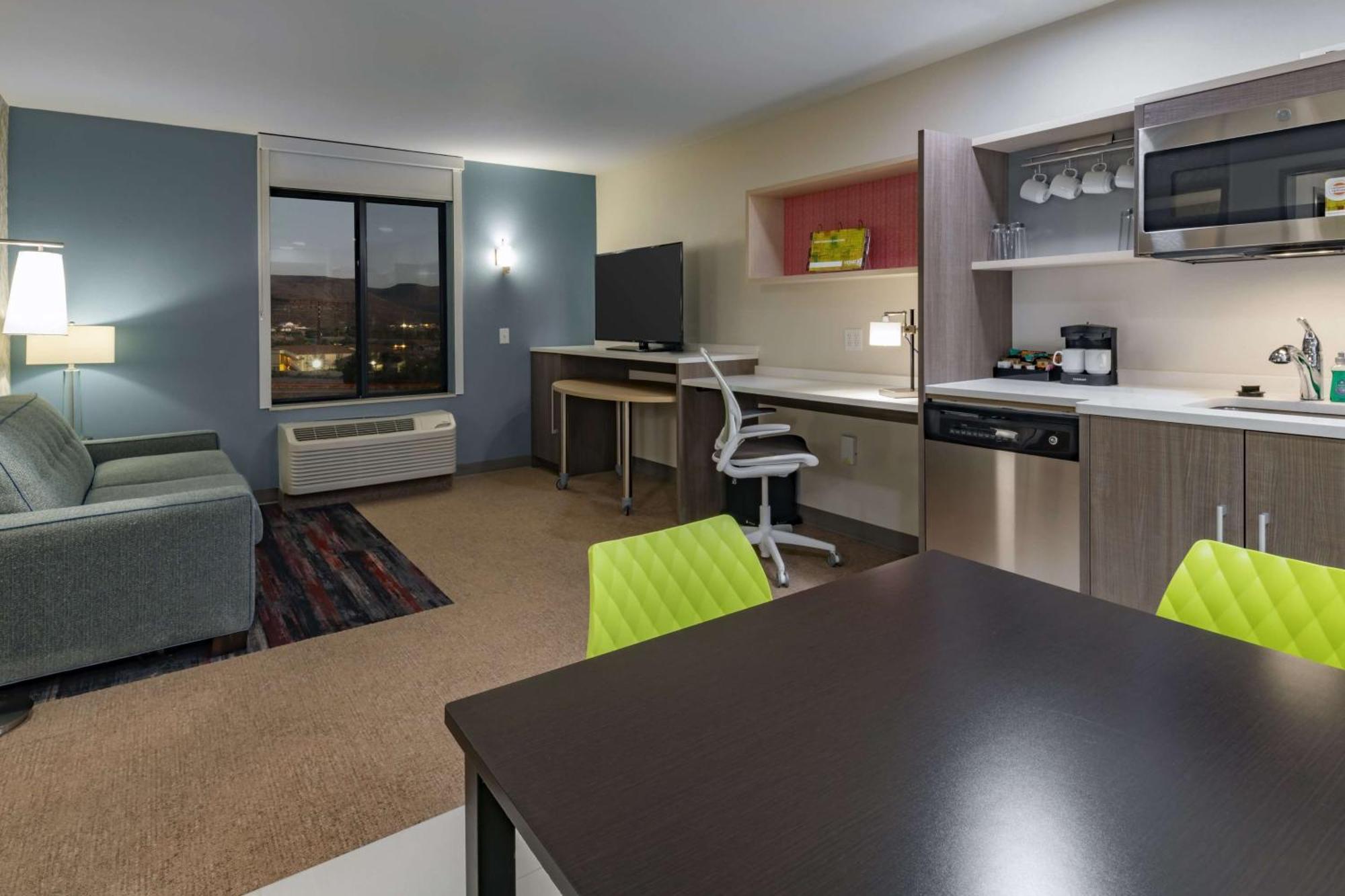 Home2 Suites By Hilton Kingman Bagian luar foto