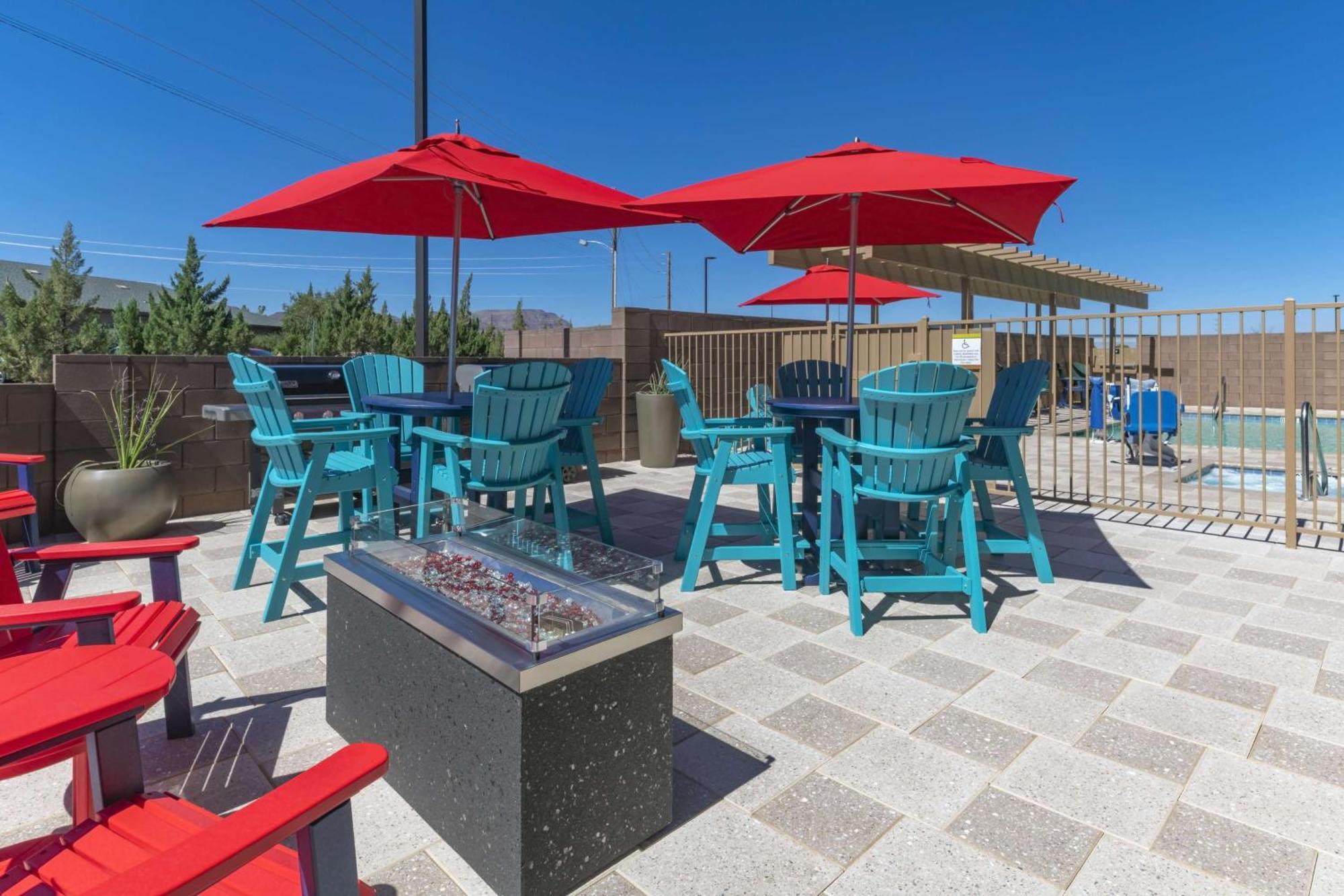 Home2 Suites By Hilton Kingman Bagian luar foto